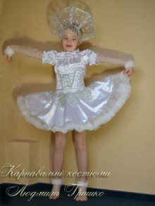 фото новогодний детский костюм снежинки