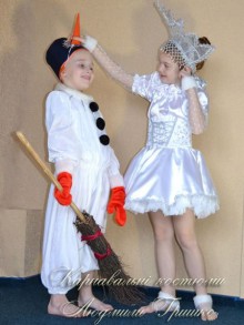 фото снеговик и снежинка авторские костюмы для детей