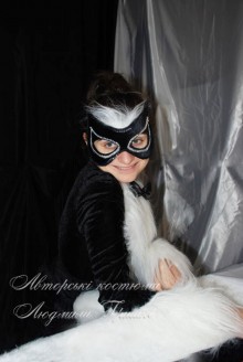 костюм кошки на halloween в черной маске фото карнавальный взрослый