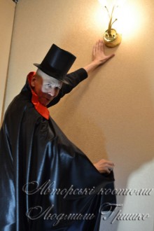 карнавальный костюм дракулы на halloween фото