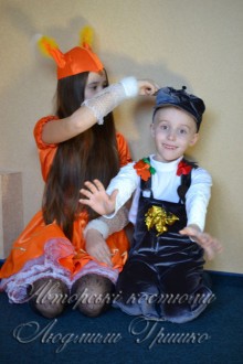ёжик и белка фото карнавальных детских костюмов