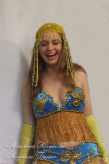 карнавальный восточный женский костюм фото