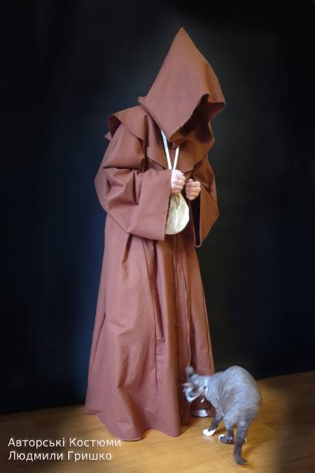 костюм черниці, монахині або чаклунки.